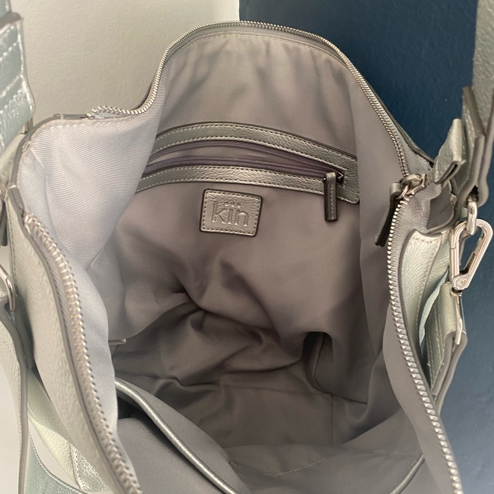 Silver Shoulder Bag - Picture 5 of 6